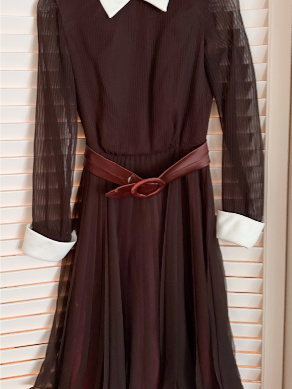 Saks Fifth Avenue Dark Brown Long-Sleeve A-Line Dress with White Collar